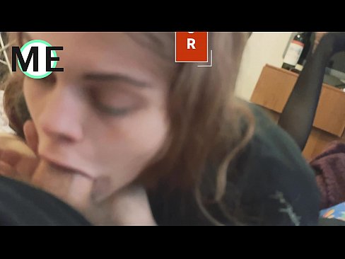 ❤️ Bo'g'iz bo'shlig'i, yirtilgan külotlu çoraplar va yirtilgan poshnalar bilan tanishish yoqimli ❤❌  seks da pornoda uz.vlad-massage-salon.ru ☑